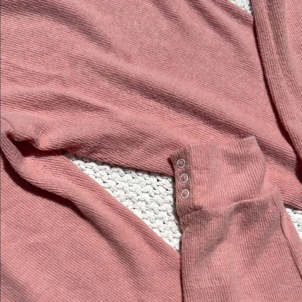 Pink Set Top and Bottom - Picture 3 of 6